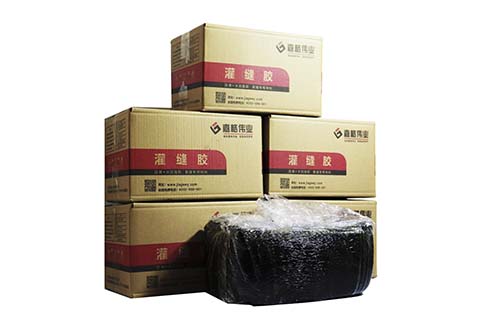 使用路面灌縫膠修補(bǔ)道路裂縫到底麻不麻煩？